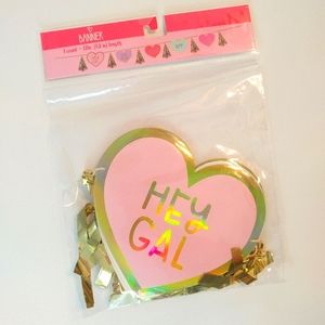 4/$15 🌻 Galentines Holographic Heart Banner